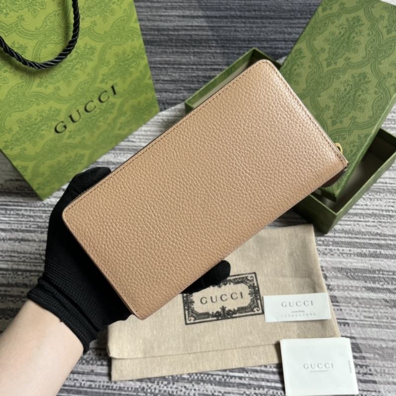 Gvc*1 purse